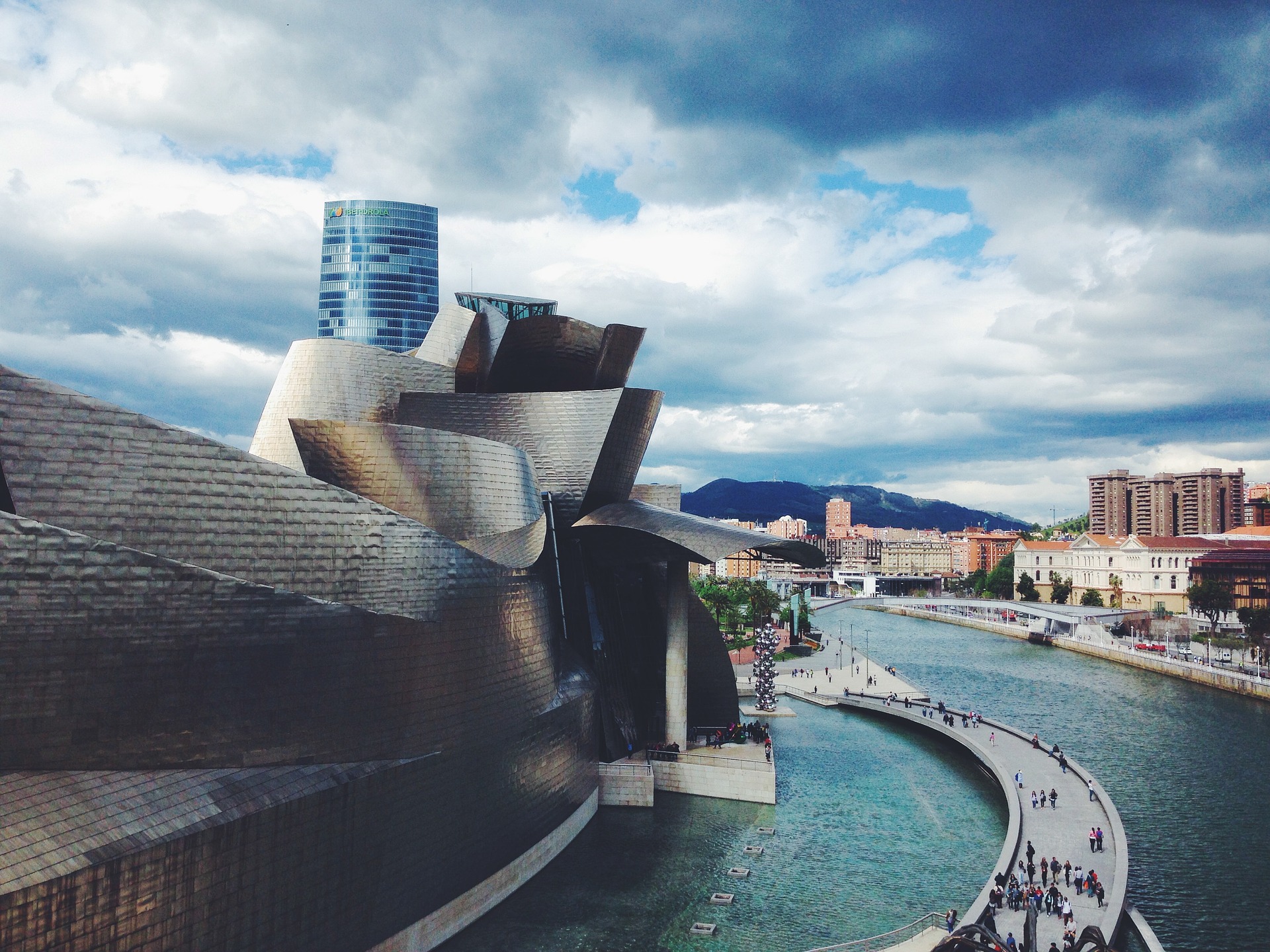 Zugang zum Guggenheim Museum