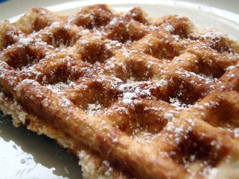 Belgische Waffel mit Puderzucker