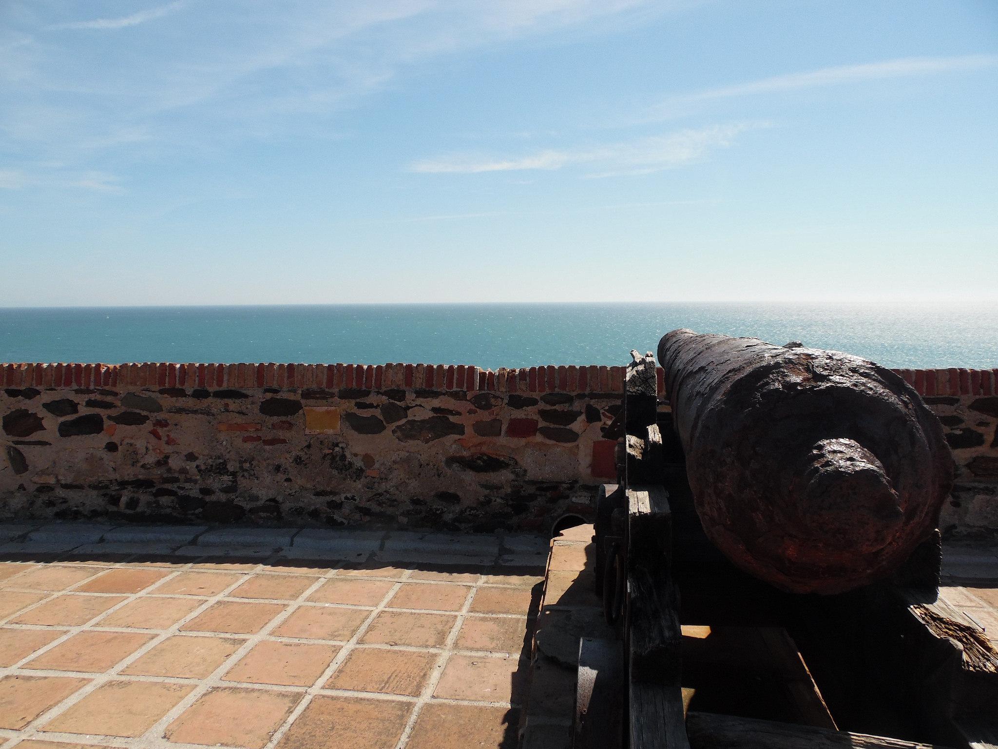 Kanone auf der Burg Sohail