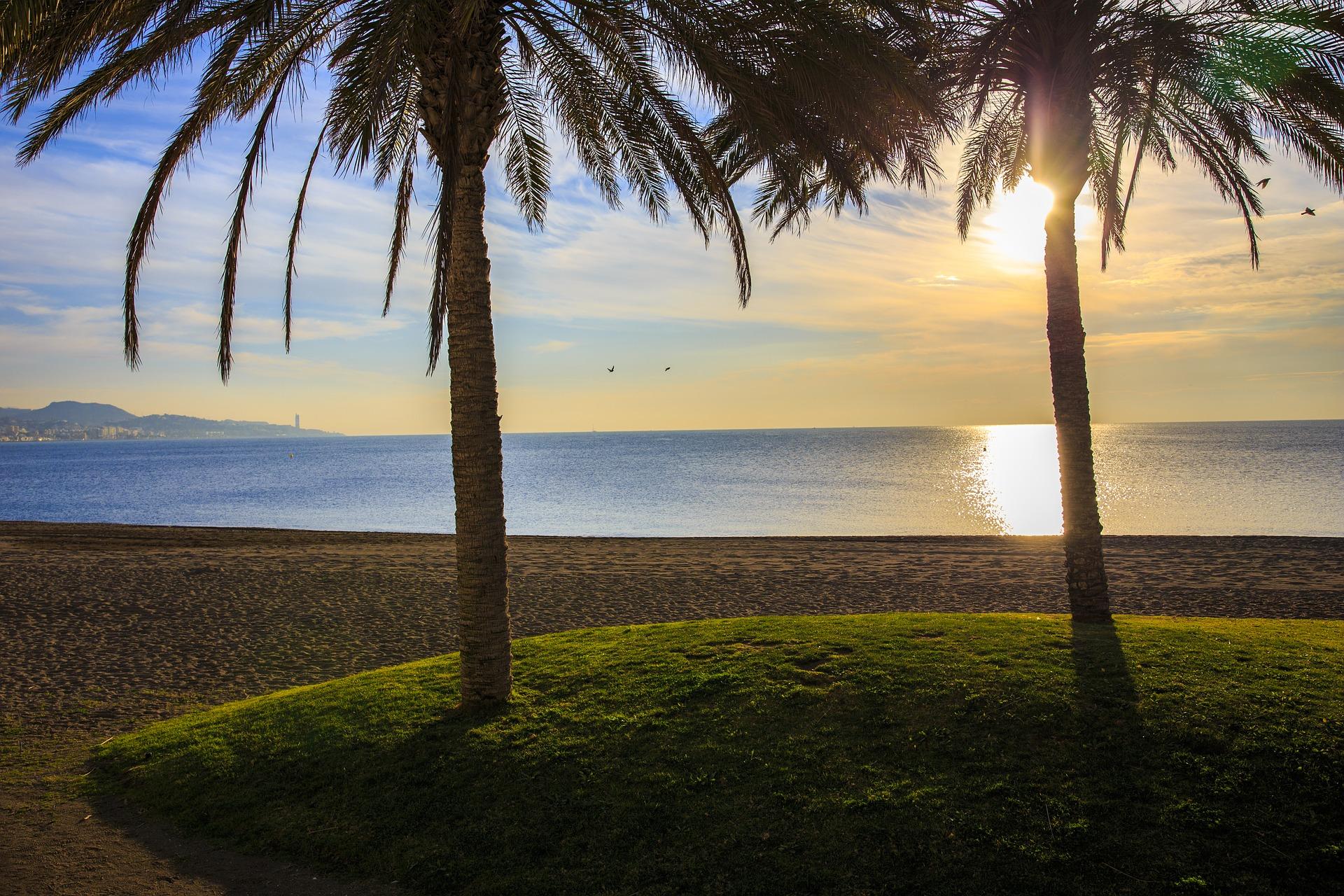 Málaga Sonnenuntergang am Strand