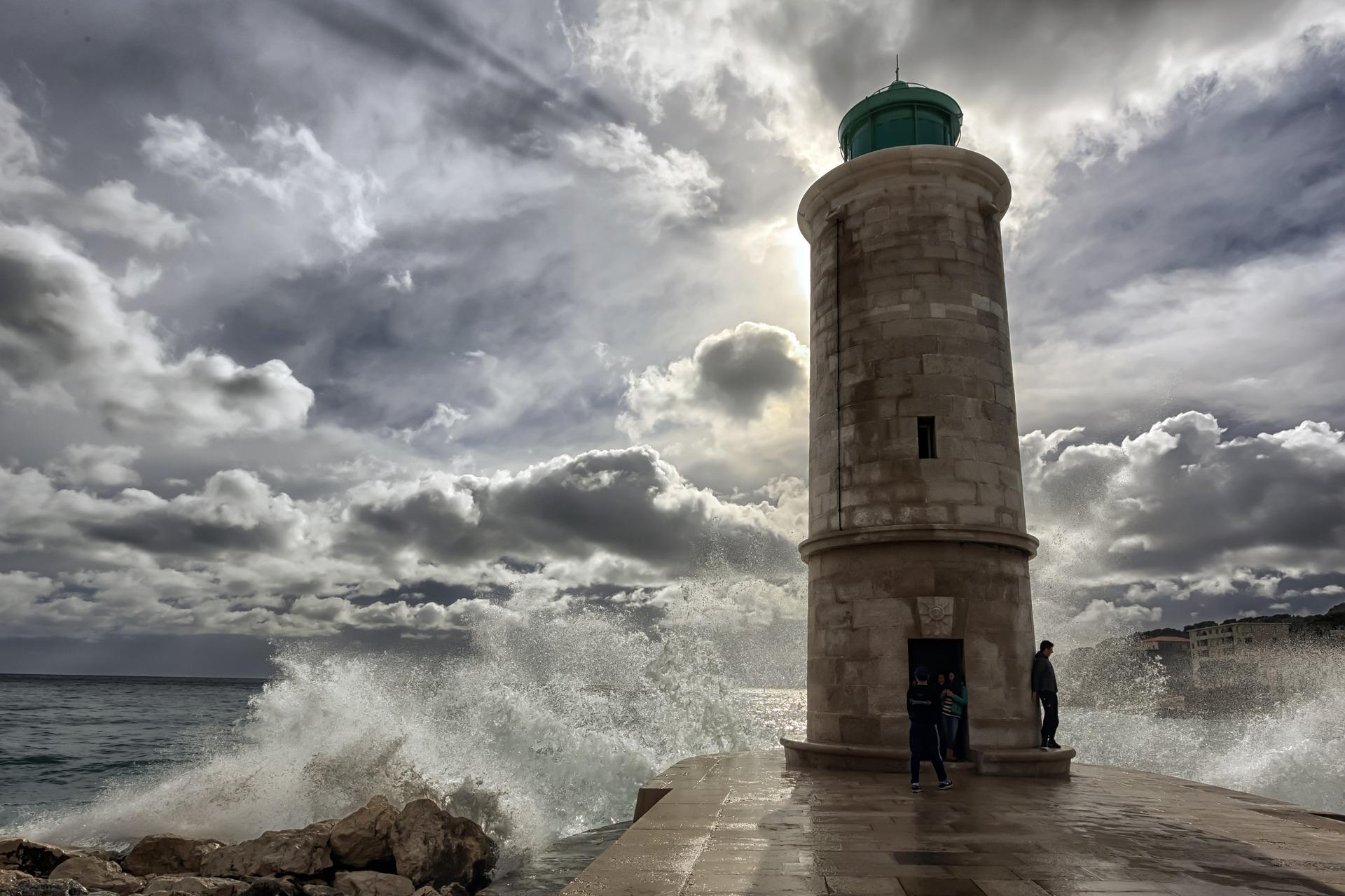 Leuchtturm am Hafen von Marseille