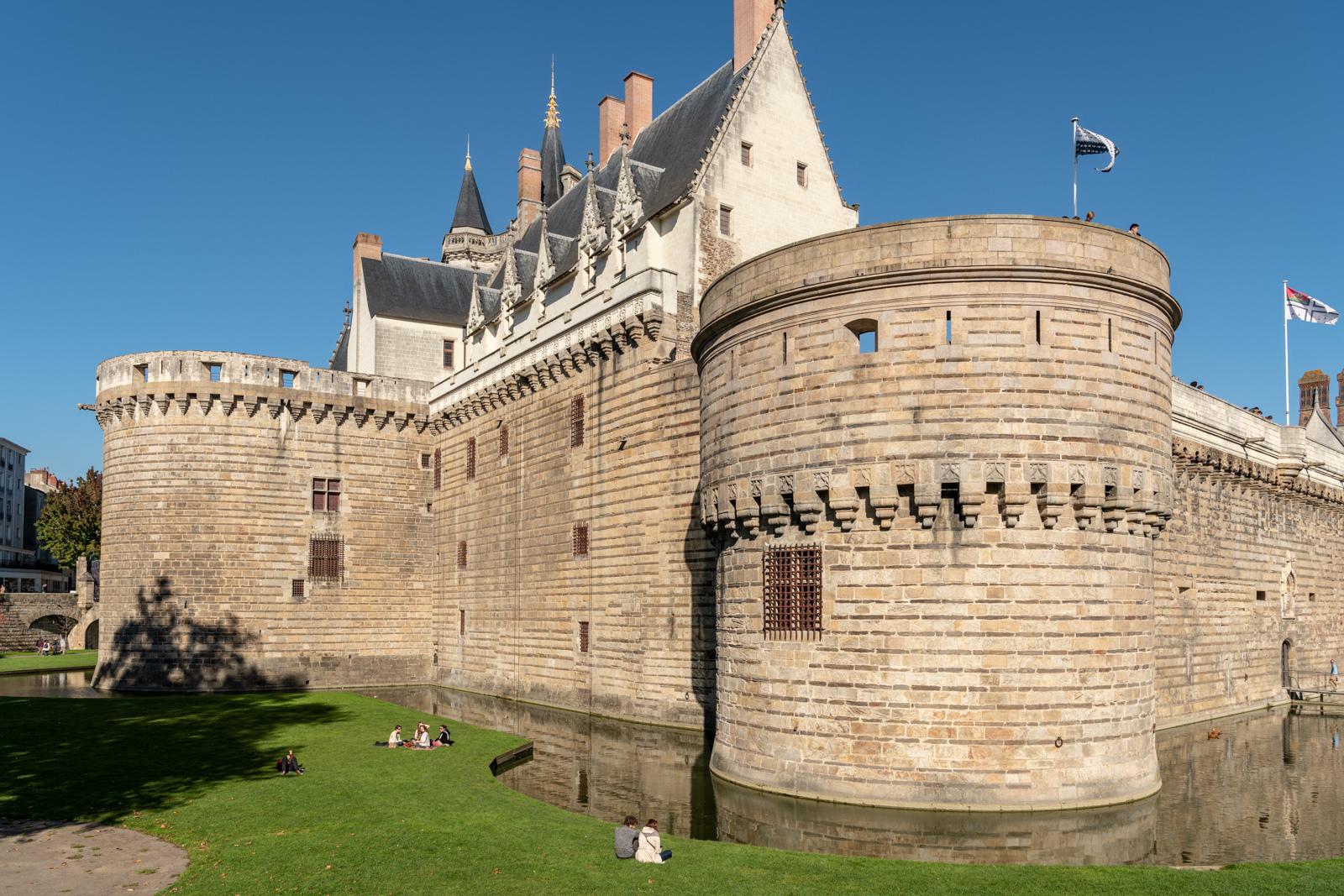 Nantes Sehenswürdigkeiten, Tipps, beste Reisezeit und mehr Nantes Sehenswürdigkeiten, Tipps, beste Reisezeit und mehr