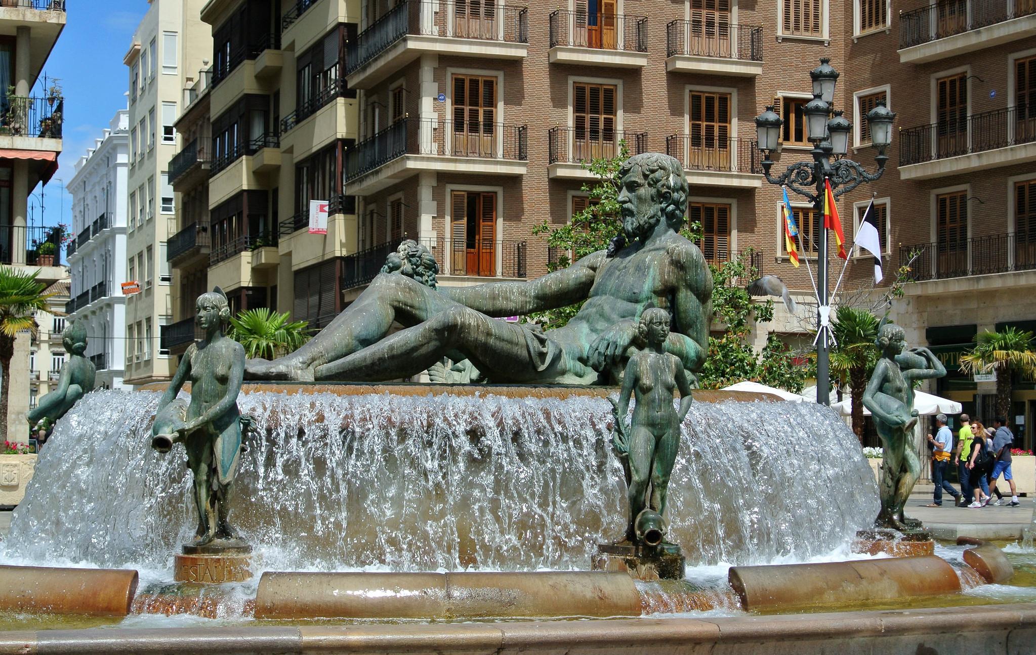 Kathedrale und Plaza de la Virgen Wahrzeichen von Valencia